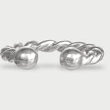 Enya ring