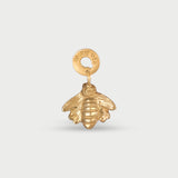 Aros múltiples con dije de abeja chapados en oro