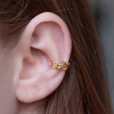 Ear Cuff Rosas Negras Chapado en Oro
