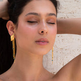 Charm de cadena con colgante de océano bañado en oro